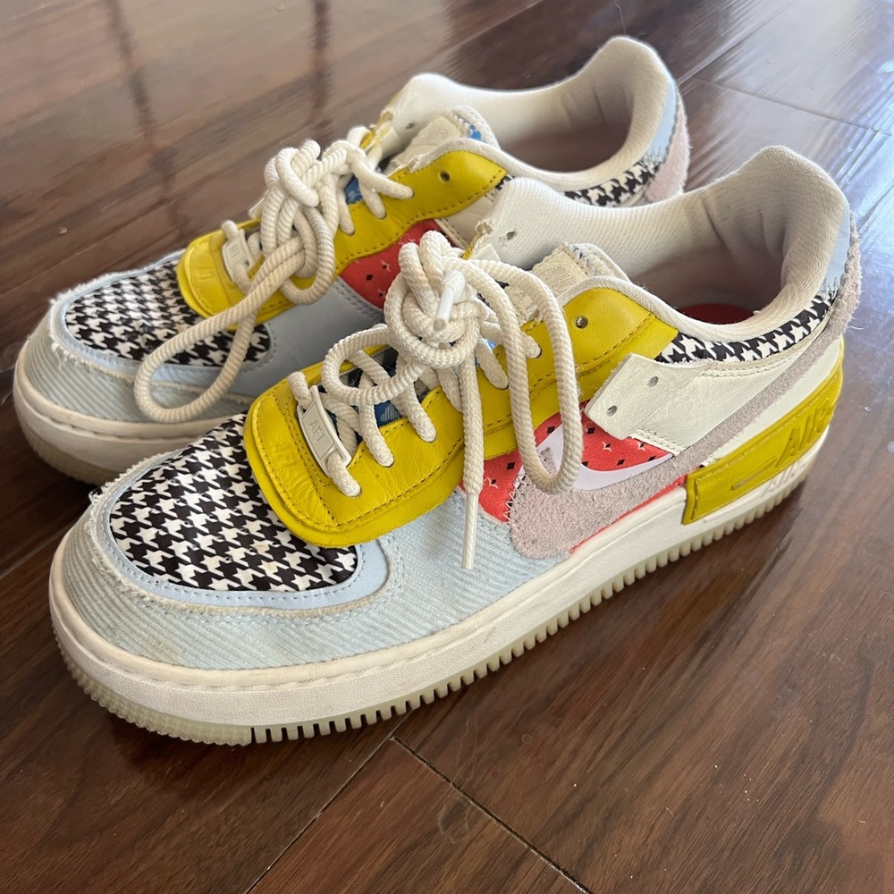 Nike Air Force 1 Women’s 9.5 Multi
